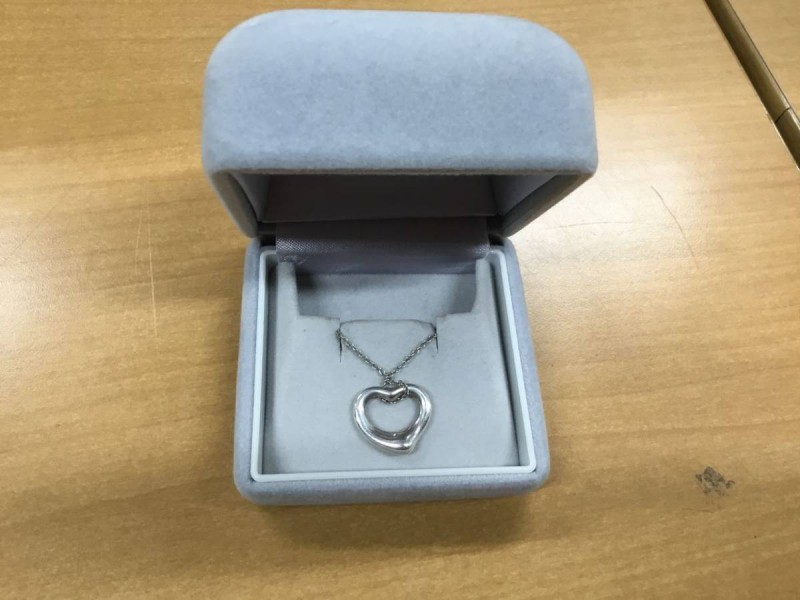 TIFFANY&Co. オープンハート 画像1