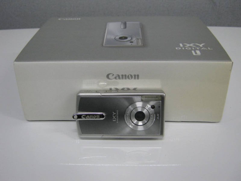 Canon IXY DIGITAL L PC1060 画像1
