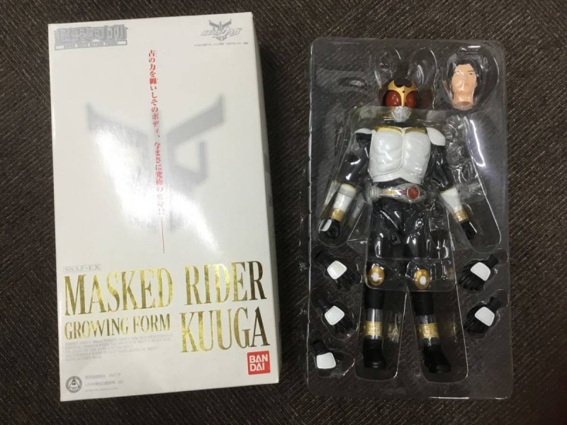 バンダイ 2001 超装可動 仮面ライダークウガ SSAF-EX 1/6 グローイングフォーム 条件応募限定販売品 画像1