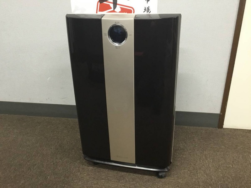 ダイキン DAIKIN 加湿空気清浄機 ストリーマ搭載 MCK70MBB-T 空気清浄機 12年製 画像1