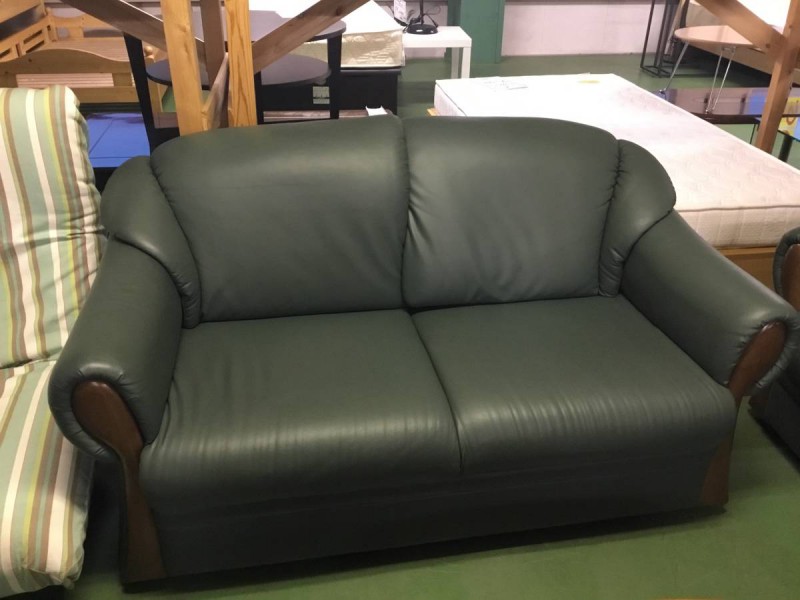 2人掛けソファー ソファ ラブソファ ソファ 皮 ソフトレザー グリーン ウッドボトム ロビーソファ ロビー リビング 画像1