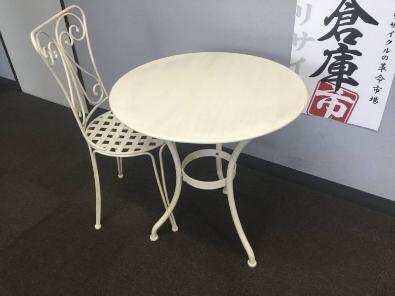 ローラアシュレイ laura ashley テーブル チェア コーヒーテーブル 椅子 カフェテーブル 机 カミール Camille アンティーク調 画像1