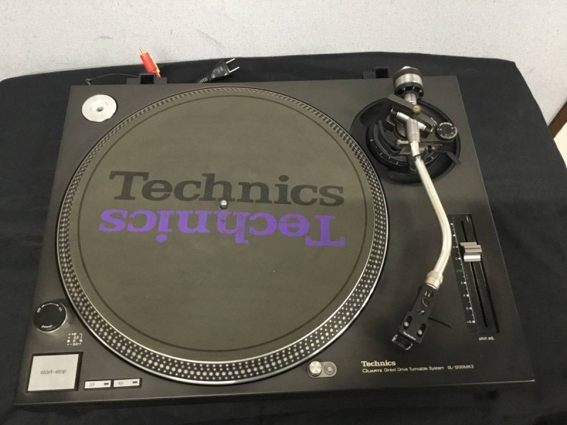 Technics テクニックス SL-1200MK3 画像1