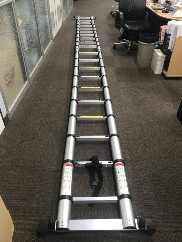 折りたたみみ アルミ製はしご6m 画像3