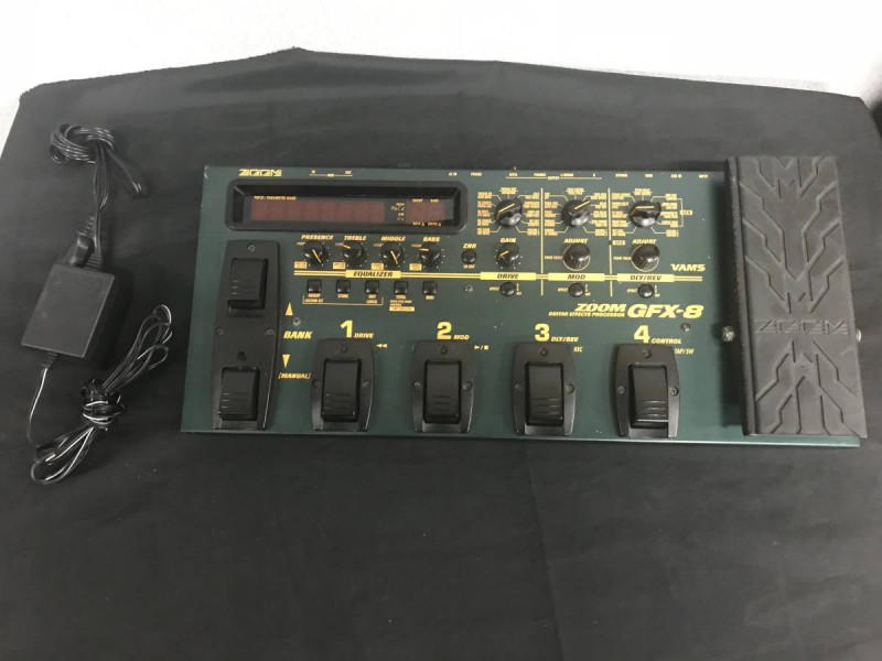 ZOOM GFX-8 ギター エフェクター GUITAR EFFECTS PROCESSER 画像1