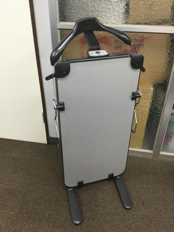 東芝 ズボンプレッサー HIP 画像1