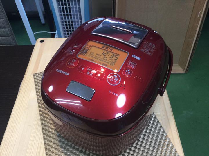 真空IH炊飯器 赤 レッド 東芝 16年製 5.5合炊き 画像1